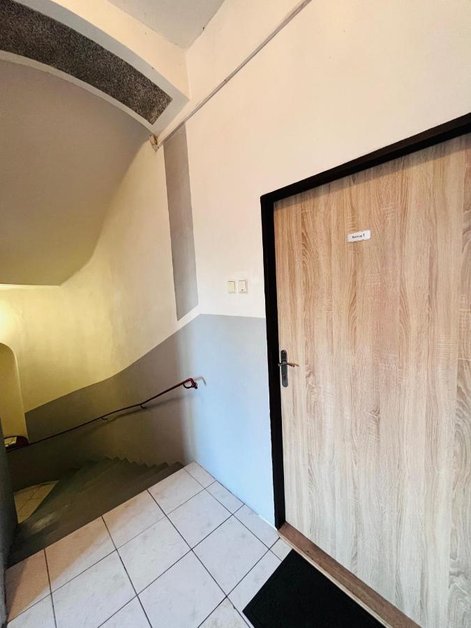Apartma Luxura Decin Bagian luar foto