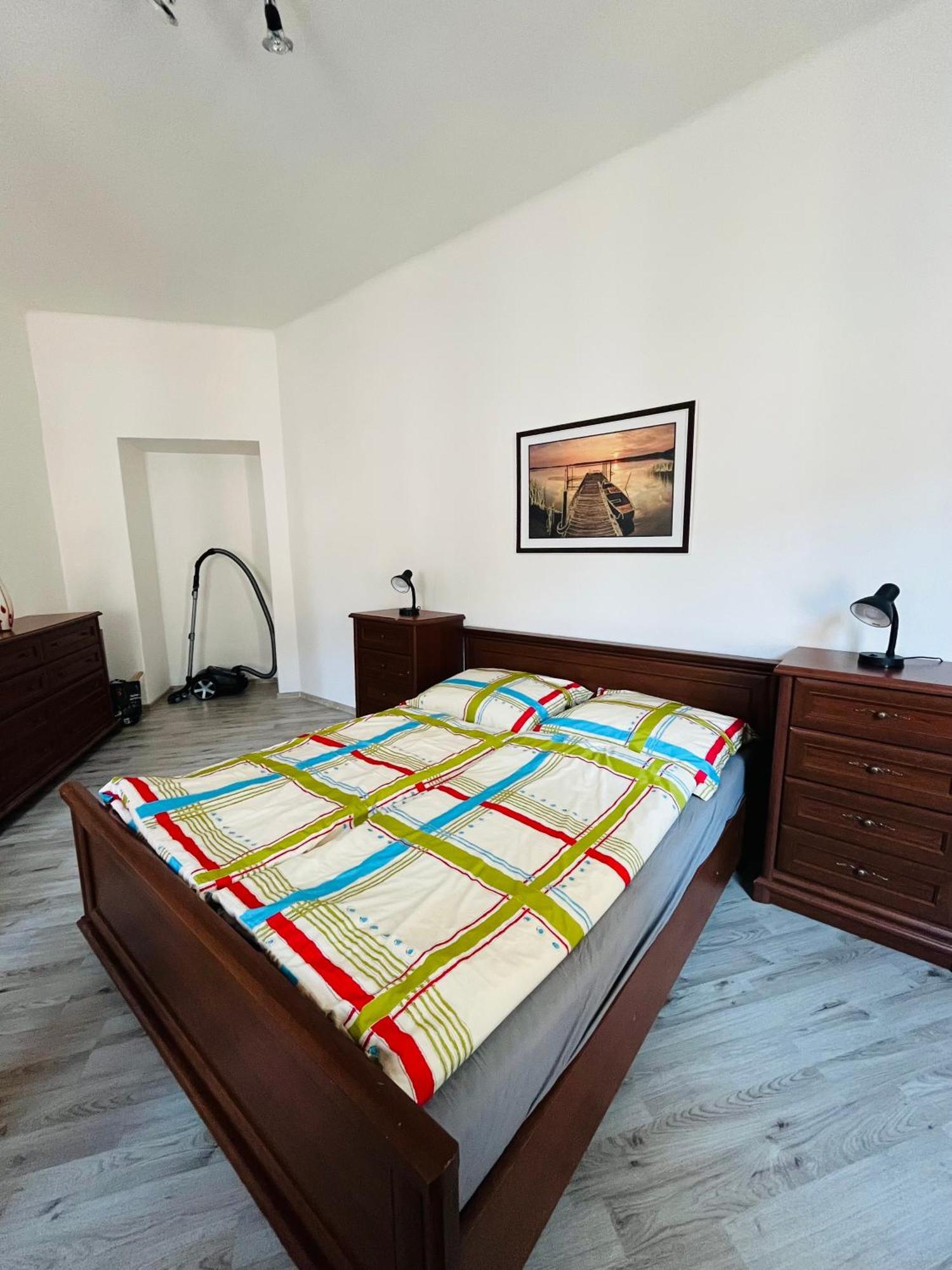 Apartma Luxura Decin Bagian luar foto