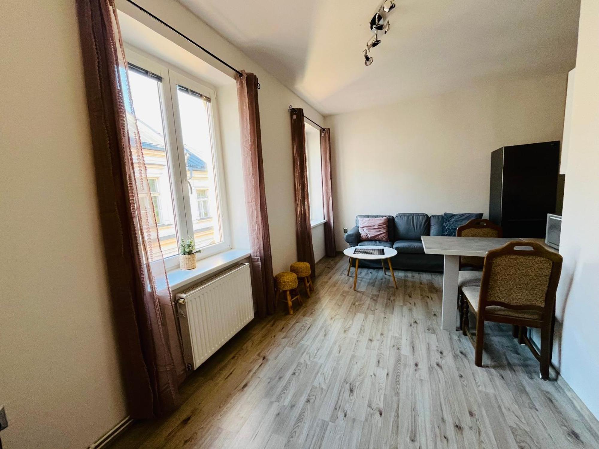 Apartma Luxura Decin Bagian luar foto