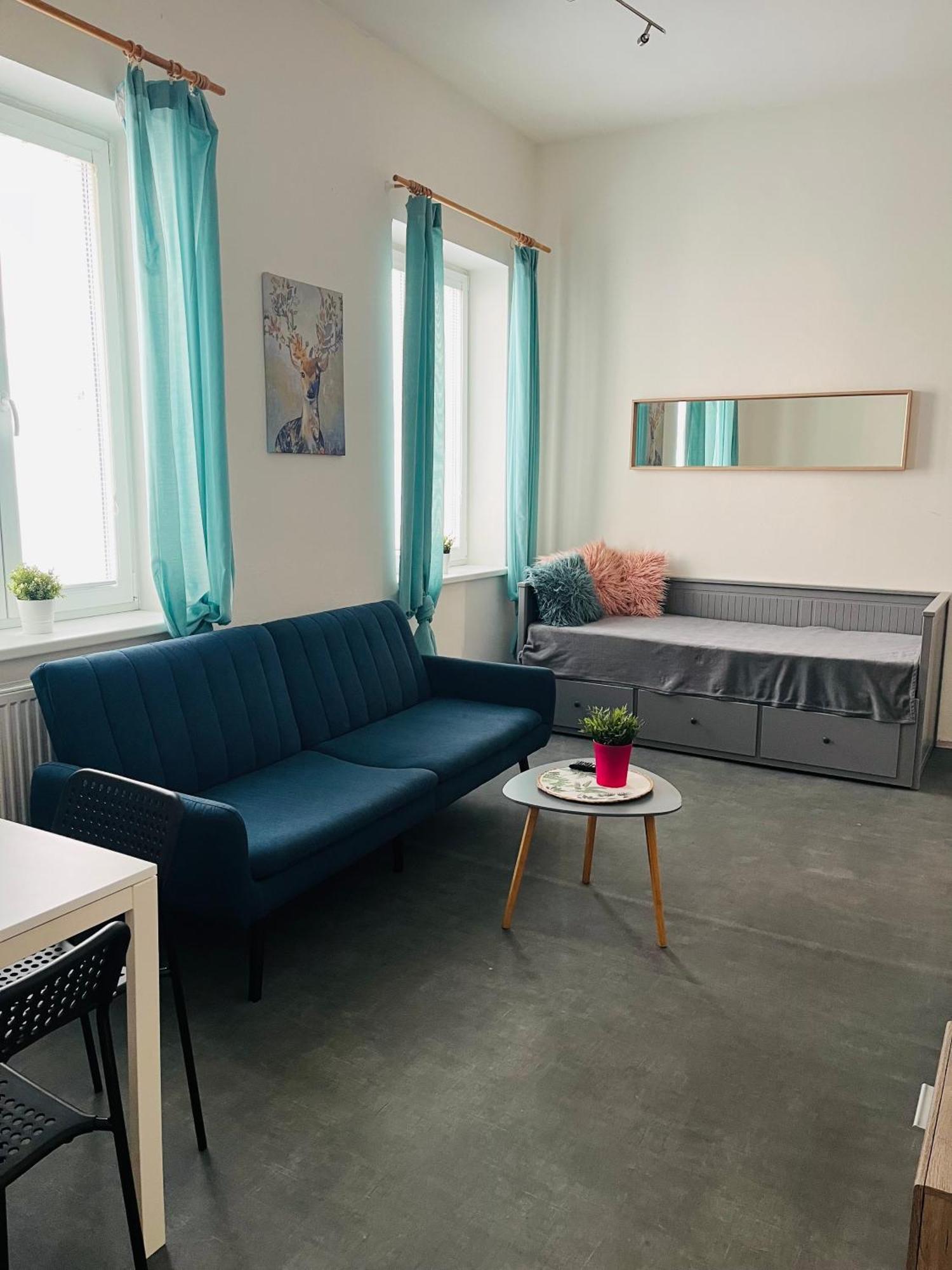 Apartma Luxura Decin Bagian luar foto
